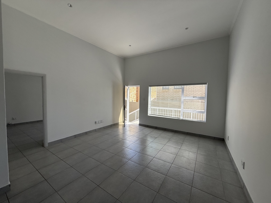 3 Bedroom Property for Sale in Hartenbos Heuwels Western Cape